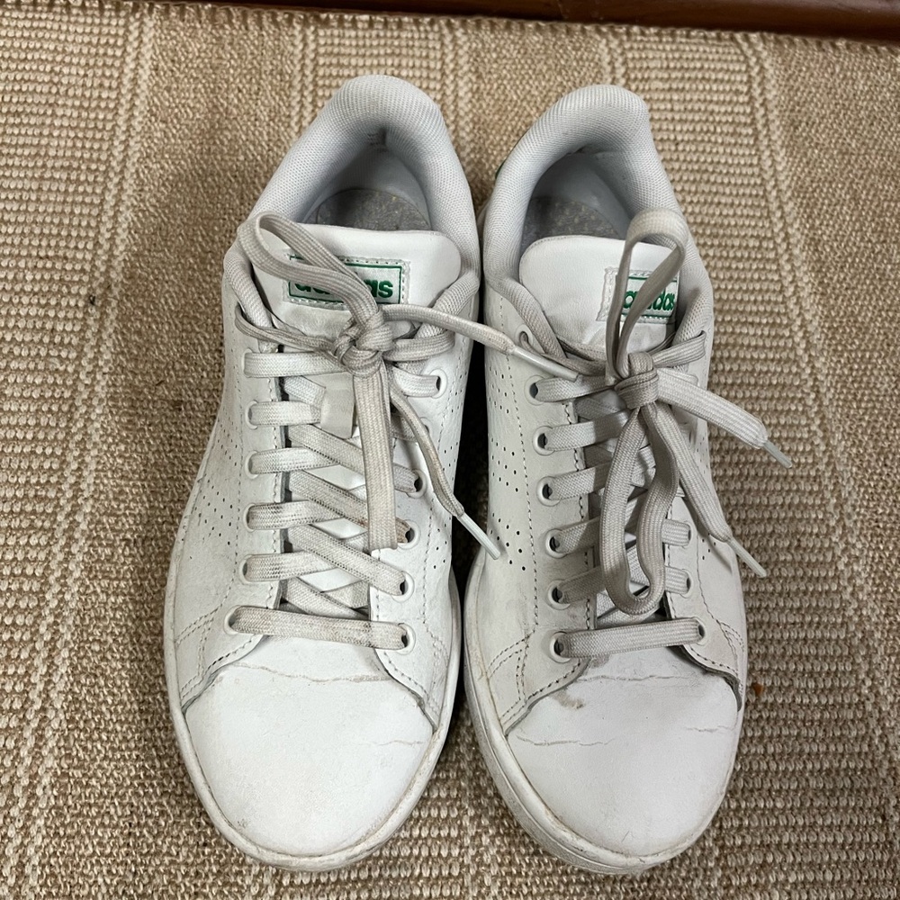 Adidas Sneakers